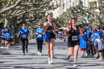 Carrera Solidaria por el Día de Castilla y León en Burgos.