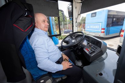 Llegada de los autobuses urbanos de Madrid a Burgos.