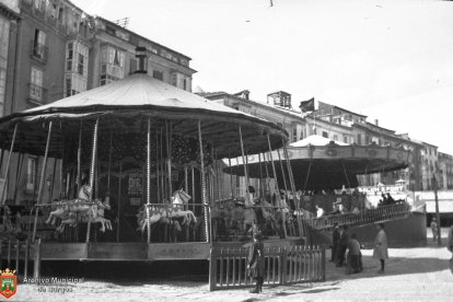 Imagen de la Feria de Atracciones que acogía La Flora hacia 1912.