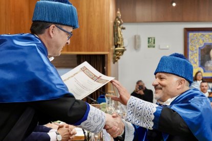 La Universidad de León celebra la festividad de su patrón, san Isidoro en un acto académico en el que se hará entrega de la Medalla Reina Urraca a la presidenta del Tribunal Superior de Justicia de Castilla y León, Ana del Ser, y de la Medalla de Oro a título póstumo al profesor Gerardo Villa.