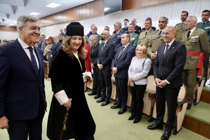 La Universidad de León celebra la festividad de su patrón, san Isidoro en un acto académico en el que se hará entrega de la Medalla Reina Urraca a la presidenta del Tribunal Superior de Justicia de Castilla y León, Ana del Ser, y de la Medalla de Oro a título póstumo al profesor Gerardo Villa.