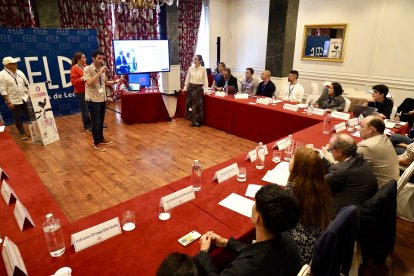 La Federación Leonesa de Empresarios clausura la II edición de la Emprende Experience y entrega el premio a la iniciativa ganadora