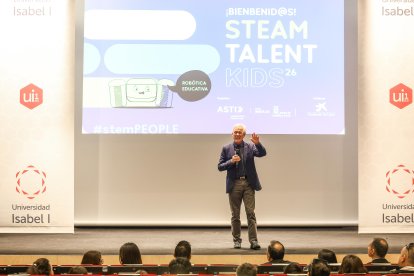 Instante de la final de la Steam Talent Kids.