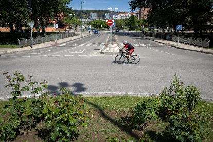 El Ayuntamiento invertirá para mejorar la conexión ciclista en la avenida Castilla y León con Islas Canarias.