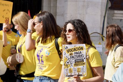 CCOO convoca una concentración con motivo de la huelga del profesorado del ciclo de educación infantil de 0 a 3 años.