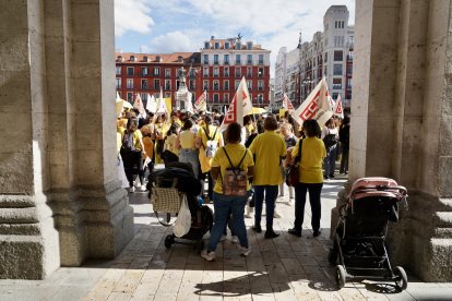CCOO convoca una concentración con motivo de la huelga del profesorado del ciclo de educación infantil de 0 a 3 años.