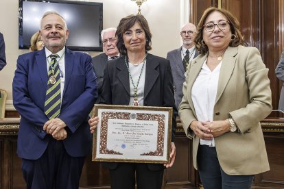 Payo, Castaño y la diputada provincial Raquel Contreras.