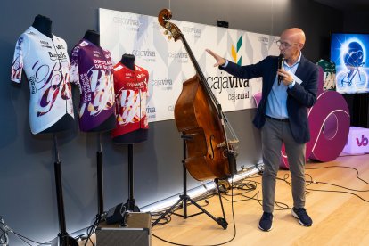 Imagen de la presentación de la carrera.