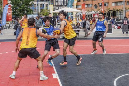 Instante de la I Fiesta del Deporte en Burgos.