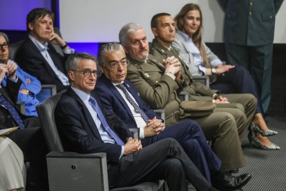 Autoridades durante la celebración del Día de la Seguridad Privada.