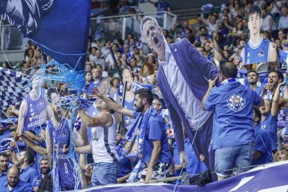 Imagen del partido entre el San Pablo Burgos y Coviran Granada.