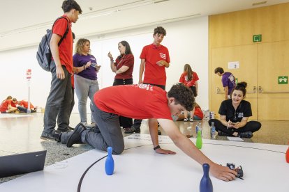 Instante dela final del X ASTI Robotic Challenge celebrada en Burgos.