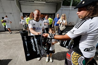 Imagen del partido entre el Burgos CF y el Andorra.