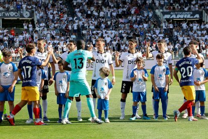 Imagen del partido entre el Burgos CF y el Andorra.
