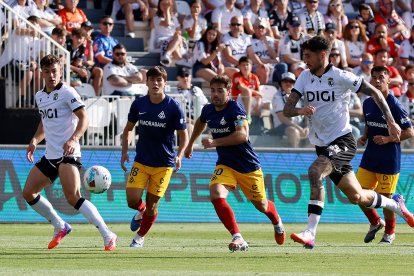 Imagen del partido entre el Burgos CF y el Andorra.