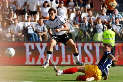 Imagen del partido entre el Burgos CF y el Andorra.