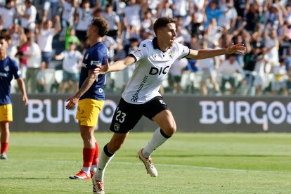 Imagen del partido entre el Burgos CF y el Andorra.