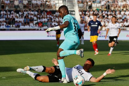 Imagen del partido entre el Burgos CF y el Andorra.