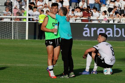 Imagen del partido entre el Burgos CF y el Andorra.