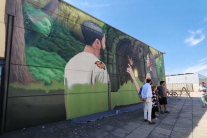 Mural creado a petición de Adefab por Christian Sasa.