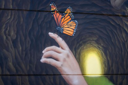 Detalle del mural creado a petición de Adefab.
