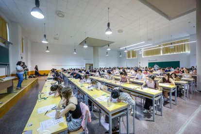 Imagen de alumnos en las pruebas de acceso a la universidad.
