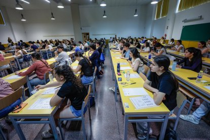Imagen de alumnos en las pruebas de acceso a la universidad.