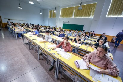Imagen de alumnos en las pruebas de acceso a la universidad.