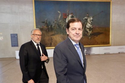 El presidente del Partido Popular de Castilla y León, Alfonso Fernández Mañueco, y el portavoz de Vox, Carlos Pollán, informan sobre el acuerdo de gobierno entre las dos formaciones políticas.