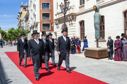 Recreación histórica de la visita de Alfonso XIII a Burgos con motivo del eclipse de 1905.
