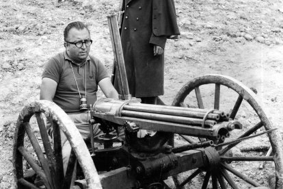 El director italiano Sergio Leone, durante un rodaje.