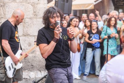 Instante de la fiesta preParral organizada por El Pez y Encarna's.
