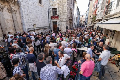Instante de la fiesta preParral organizada por El Pez y Encarna's.
