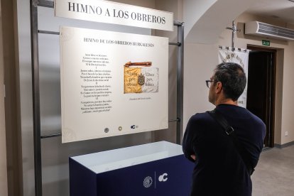 Imagen de la exposición que acoge el Consulado del Mar.
