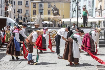 La Sociedad Gastronómica de Los Cucos celebra una nueva edición del Esquileo con fuerza renovada en su 50 aniversario.