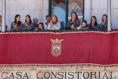 Baile de Danzantes, Gigantillos y Gigantones en las fiestas de San Pedro 2026.