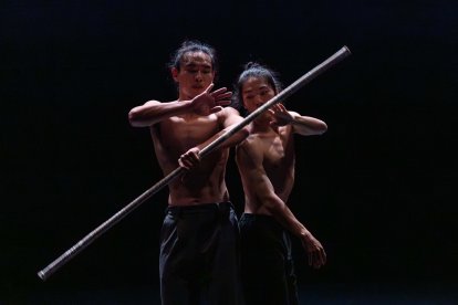 ‘Towards Equilibrium’, creación del coreógrafo taiwanés Chueh-kai Kuo para el programa final de Bailando con Piedras.