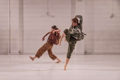 Pack-Back’, creación de la italiana Marilisa Gallichio para el programa final de Bailando con Piedras.