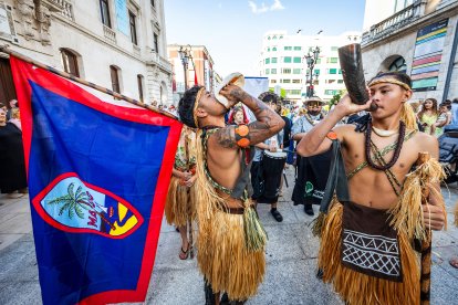 Desfile del Festival Internacional de Folclore 2026.