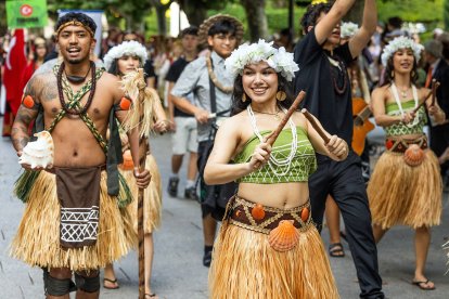 Desfile del Festival Internacional de Folclore 2026.