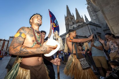 Desfile del Festival Internacional de Folclore 2026.