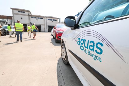 Un momento de la visita a la depuradora de Burgos para conocer los detalles del tanque de tormentas.