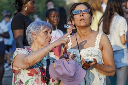Instante del eclipse total en Burgos.