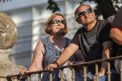 Instante del eclipse total en Burgos.