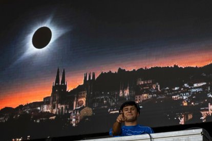 Instante del eclipse total de sol.