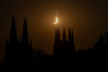 Instante del eclipse total de sol.