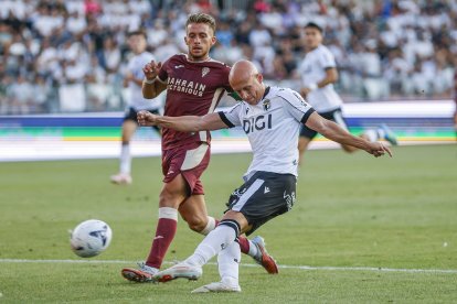 Imagen del partido entre el Burgos CF y el Córdoba.