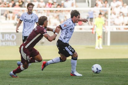 Imagen del partido entre el Burgos CF y el Córdoba.