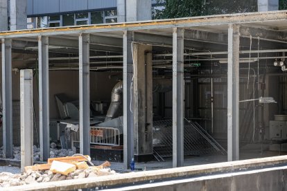 Imagen de los alrededores del HUBU y las obras del tercer búnker de radiología.