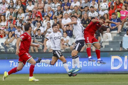 Imagen del partido entre el Burgos CF y la Real Sociedad B.